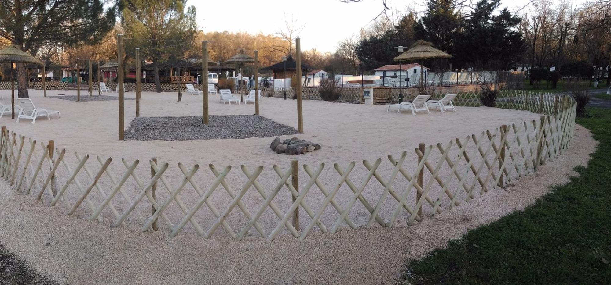 Camping Le Fief D'Anduze Luaran gambar